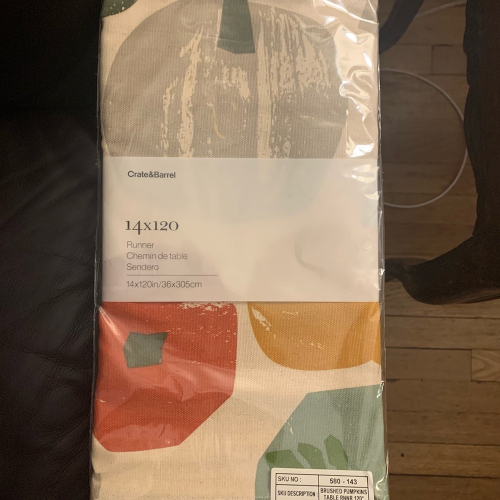 Crate & Barrel Table Runner 14x120 Multicolor